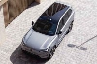 Volvo EX90 оновлюється: нові функції безпеки незабаром