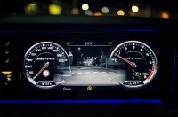 Mercedes-Benz       Night View Assist