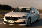 Дизельна Skoda Superb проїхала 2800 км на одному баку