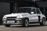 ̳ 40-  Renault     88 875  