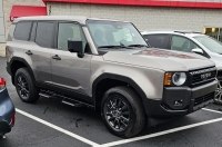   Toyota Land Cruiser  170 .   