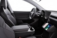 Tesla    Apple CarPlay    