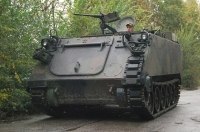      M113