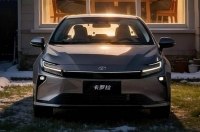 ��������� ���� Toyota Corolla ������� � ������ � ����