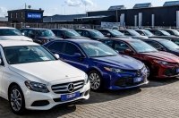 У листопаді 39 відсотків імпортованих вживаних авто в Україні становили легковики віком до 5 років