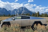 Cybertruck �� ��������� ��������� - ����� �� ���� Tesla ����