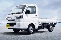 Nissan ������ ������� ������� Clipper Truck