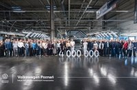 �� ����� Volkswagen � ������� �������� 4-��������� ���������