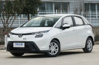 ����� Honda Fit � ������� ������� ���� ����� � ����