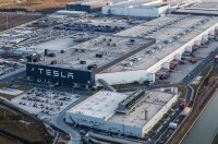 ������ Tesla � ���� ����� �� 45 �������