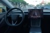 ������� ������������ iOS 26 �� iPhone ����� ��������� �������� Tesla