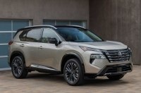 Nissan ������� ����� 640 000 ������������� Rogue