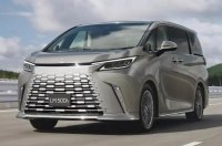 ��������� ������ Lexus LM ������� �������� ����