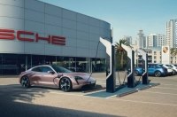 �������� Porsche Taycan ������ �� ���� ����� ������� �������� ������