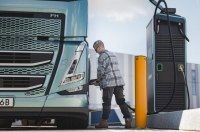 Volvo Trucks ���������� ��� ���������� ��������� � ������� ���� �� 700 ��