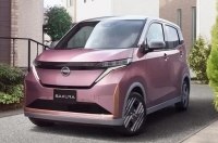 Nissan Sakura ������� � ��������� Leaf