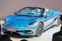 ����� �������� Denza Z ��������� � ����