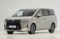 � ���� ������������ Wuling Xingguang 730 Premium Edition