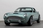 Mazda Miata ����������� � �������� Aston Martin