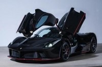 �� ������ ��������� ���������� Ferrari ���� ��������-1�
