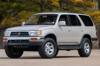 �������� 30-����� ������������ Toyota 4Runner � ������ �����