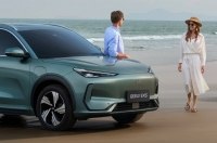 Geely ������ ��������� ���� Toyota � ������볿