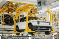 Rivian ������ ����������� ������������ ����� ���� ������