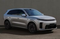 ������������ ��������� �������� Li Auto L6