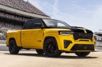������� Ram 1500 Rumble Bee ������� 777-������� V8