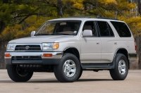 ������ 30-����� Toyota 4Runner ������� ������� �� �����