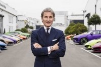 �������� Lamborghini ������� ������ �� ������������ �� ������� ������