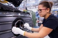 Mercedes-Benz ������� ������� �� ������ ������������ ز