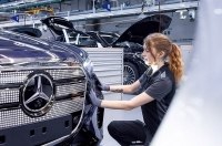 ������������ Mercedes-Benz � ͳ������� ������������� ����������� ������������