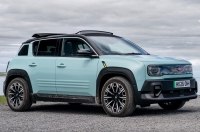 Renault 4 E-Tech ������ ����� 1600 �� ��� ����� ���������