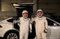 Tesla ���� ������� ���������� ����� ������ ������ � SpaceX