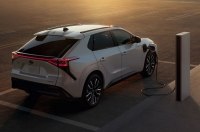 Toyota ��������� ���� �� ����������� �������� bZ 2027