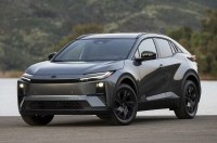 Toyota ����������� � ��� �������� ����������� �������� C-HR 2027