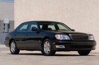 ó��� �� 2000-�: �������� �������� 26-����� Lexus �� ������� 2400 ��
