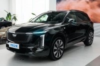 Cadillac ������� ����� XT5 PHEV � ����