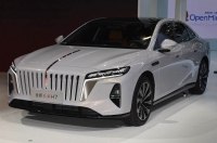 FAW ��������� ��������� ���������� ����� Hongqi H7
