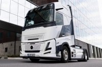 Volvo ������� ��������� ���������� ��� �� ����� ����� 100-������ �����