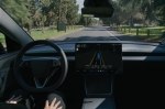 Tesla ��������� ����� ����������� FSD � �����