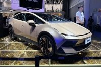 ����� HyundaI Ioniq V ���� �������������� ������������ �����