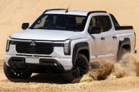 ϳ��� Mitsubishi L200 �������� �� ���� Pajero�