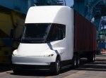 Tesla ������ ������ Semi � ��� �� �� ��������� ��� �� ������