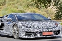 Lamborghini ����� �������� ����� ������������� ��������� Revuelto