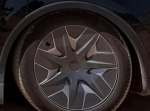 Tesla Model Y L ��������� � �������� �������� �� ������