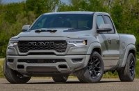 Ram ��������� �������� ����� ������ ���� ����� Ram 1500 Rumble Bee �� 24 ������