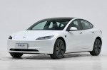 Tesla Model 3 ������� � ����