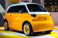 Fiat ������� ���� �������� Multipla � ������ ������� ������������